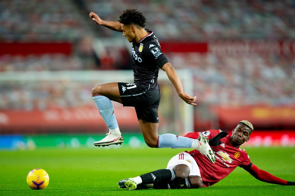 Manchester United v Aston Villa