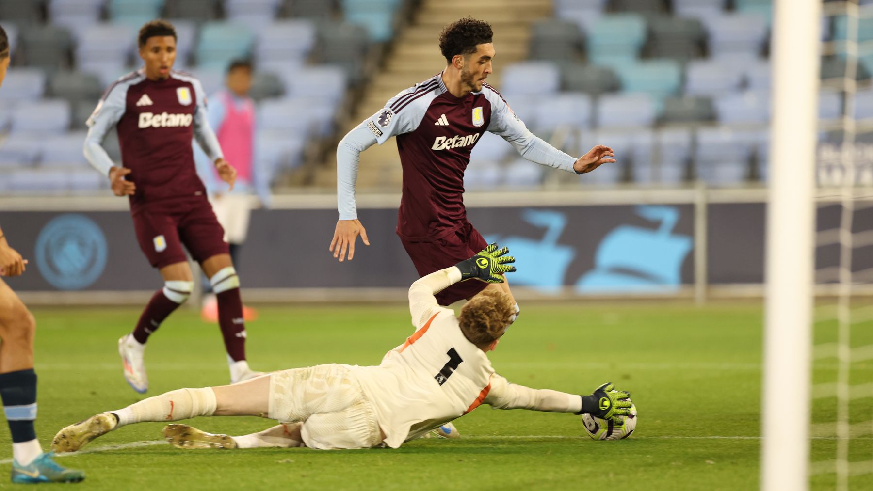 Manchester City v Aston Villa PL2