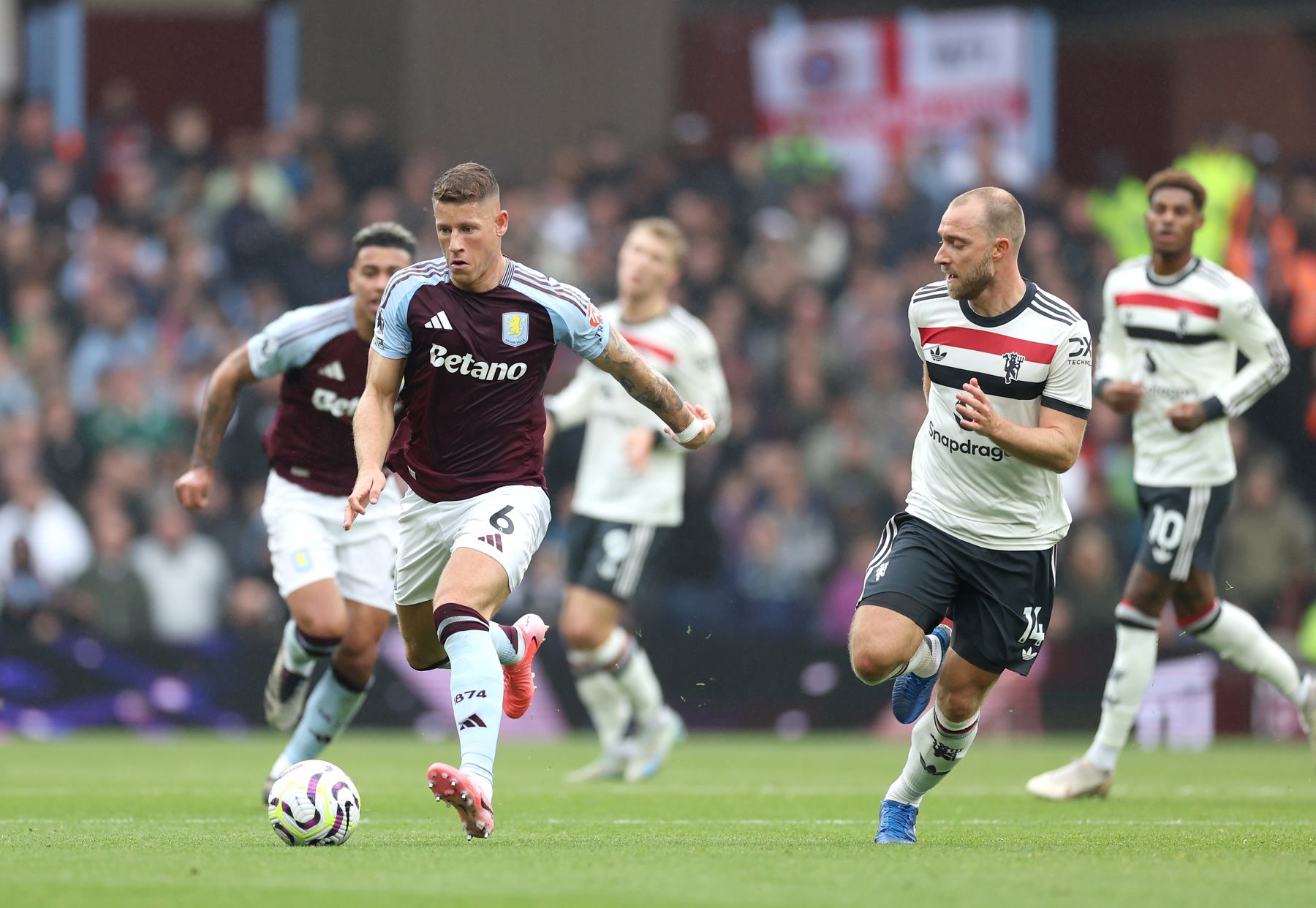 Aston Villa v Manchester United