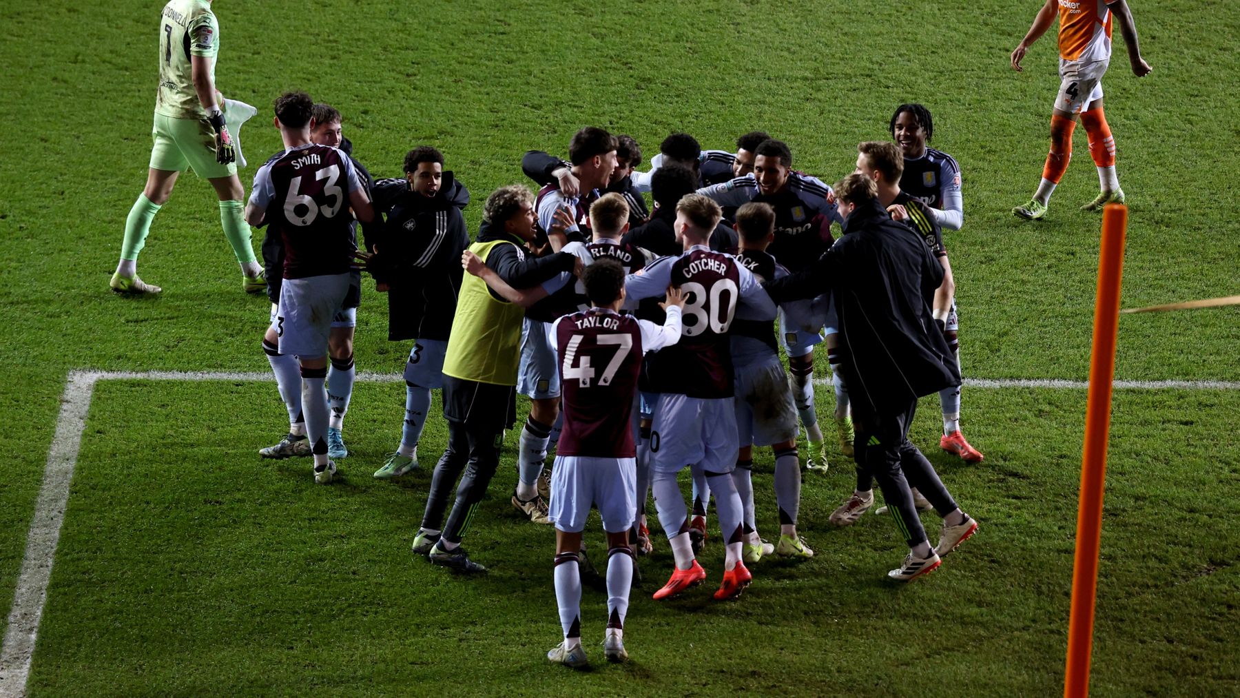 Aston Villa U21s.jpg