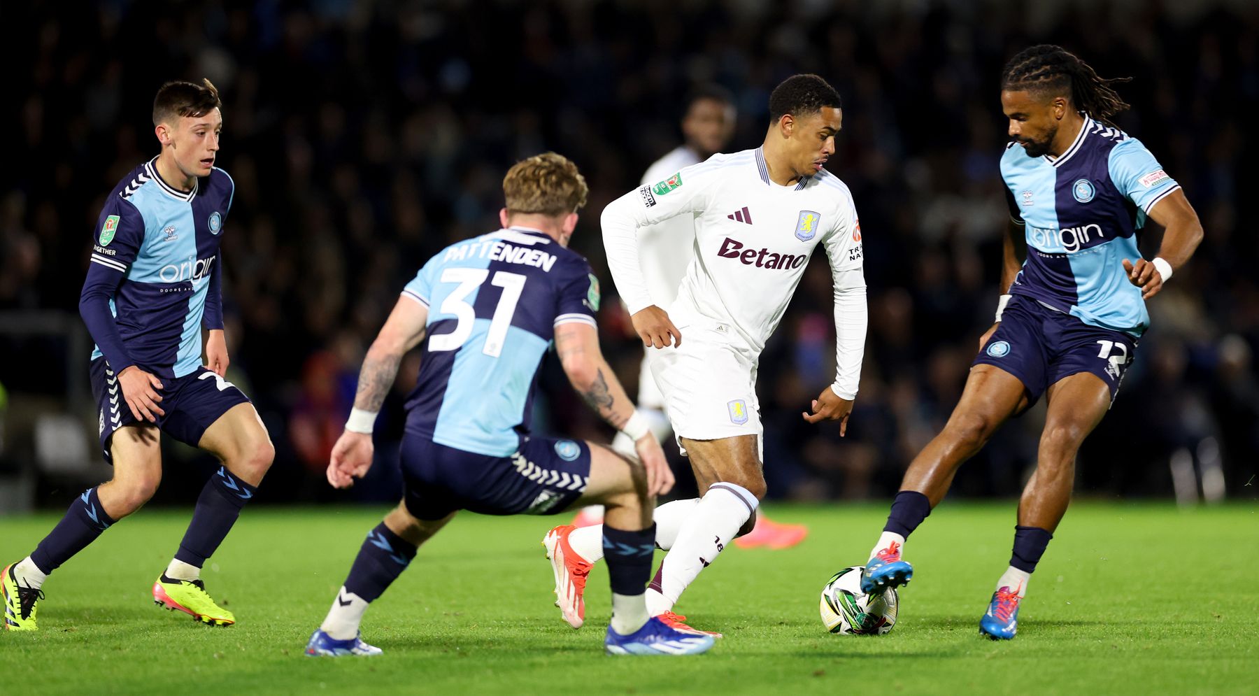 Wycombe Wanderers v Aston Villa