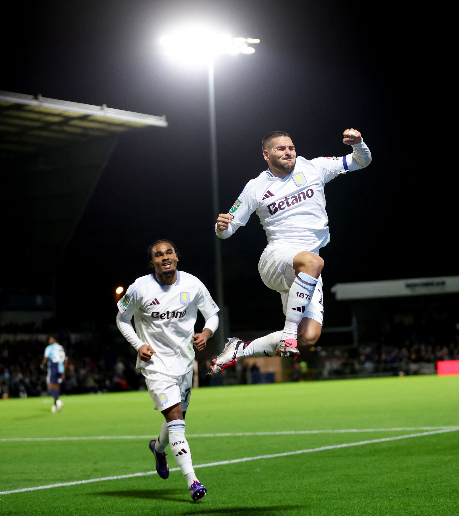 Wycombe Wanderers v Aston Villa