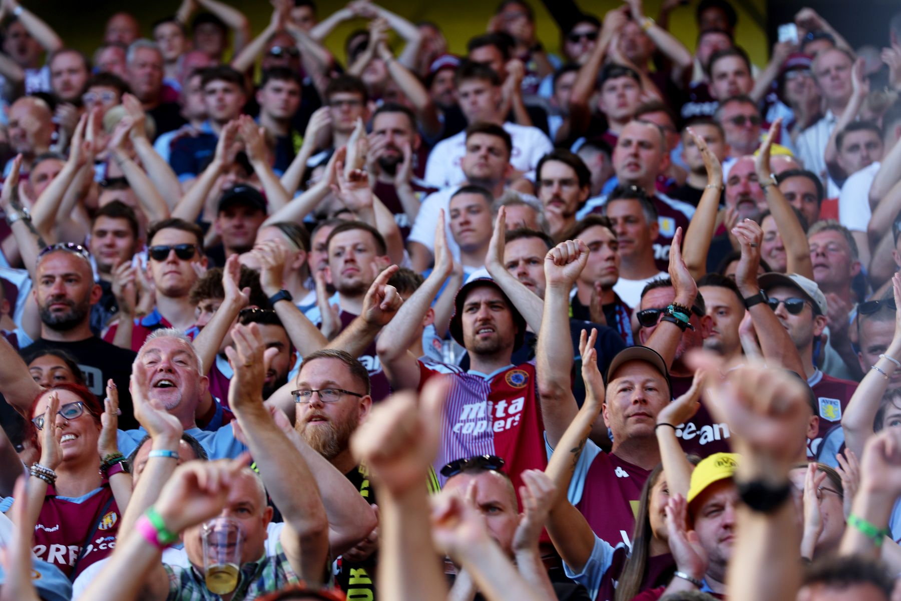 Borussia Dortmund v Aston Villa