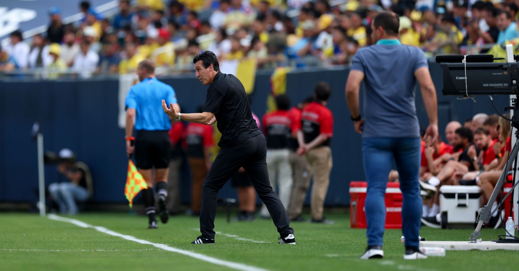 Aston Villa v Club América