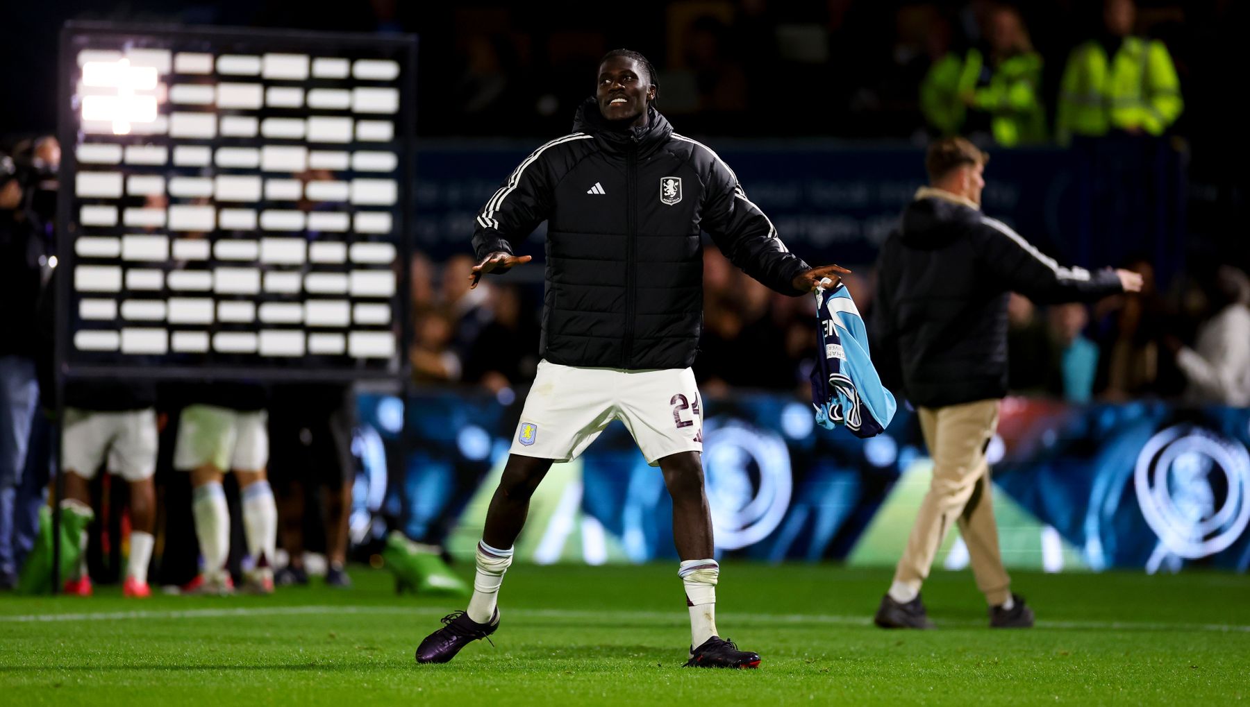 Wycombe Wanderers v Aston Villa