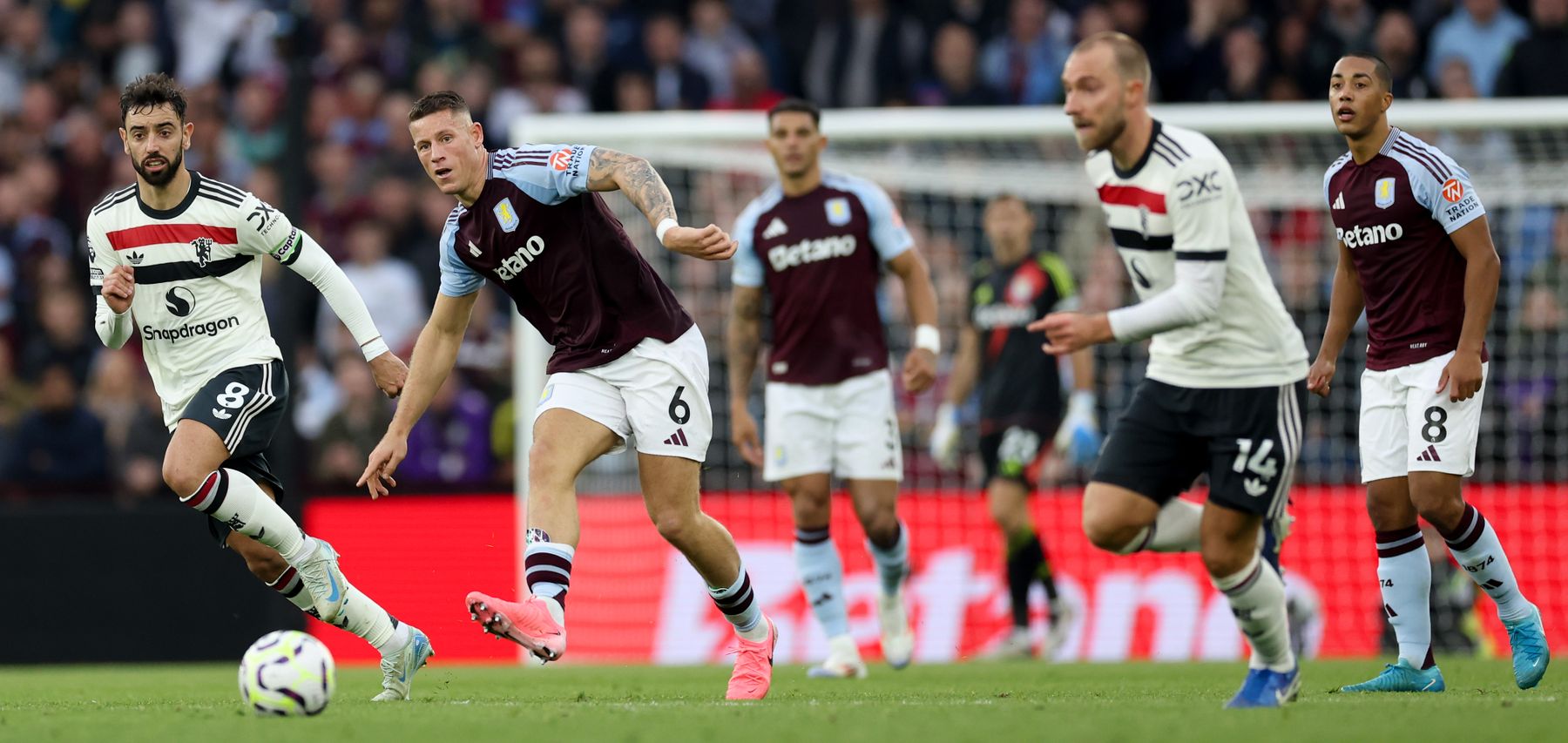 Aston Villa v Manchester United