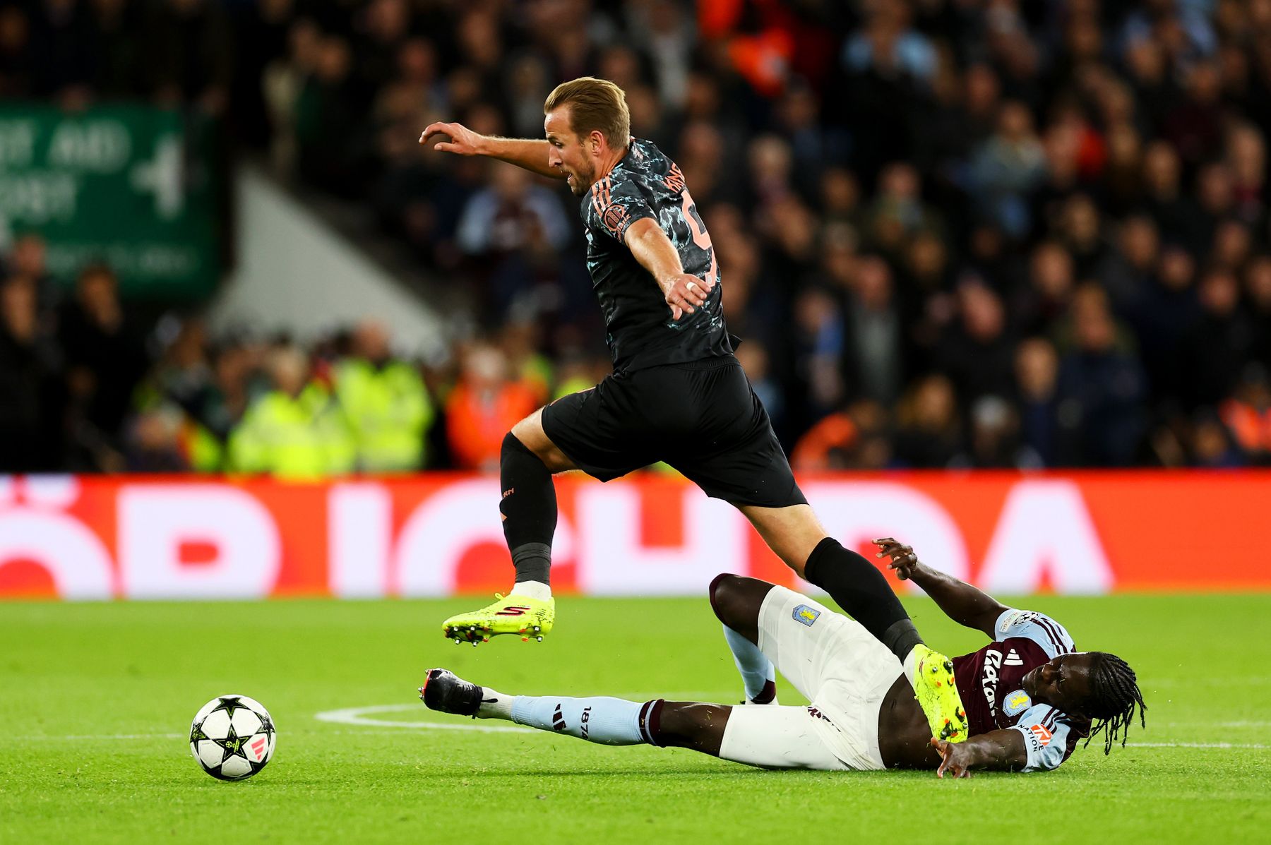 Aston Villa v Bayern Munich