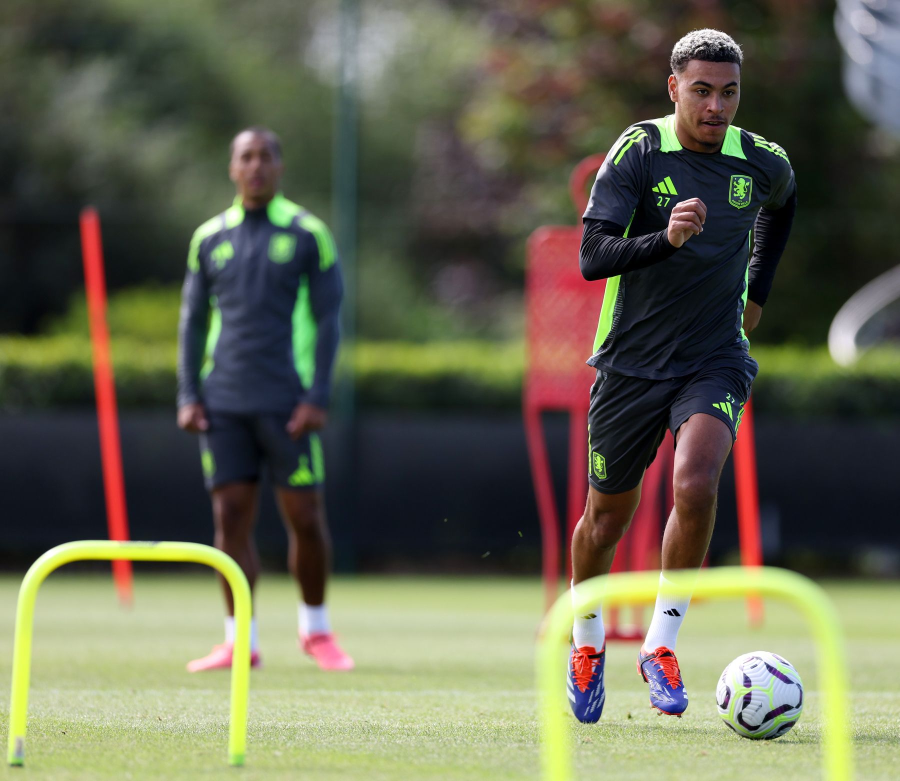 Aston Villa training pre-Arsenal