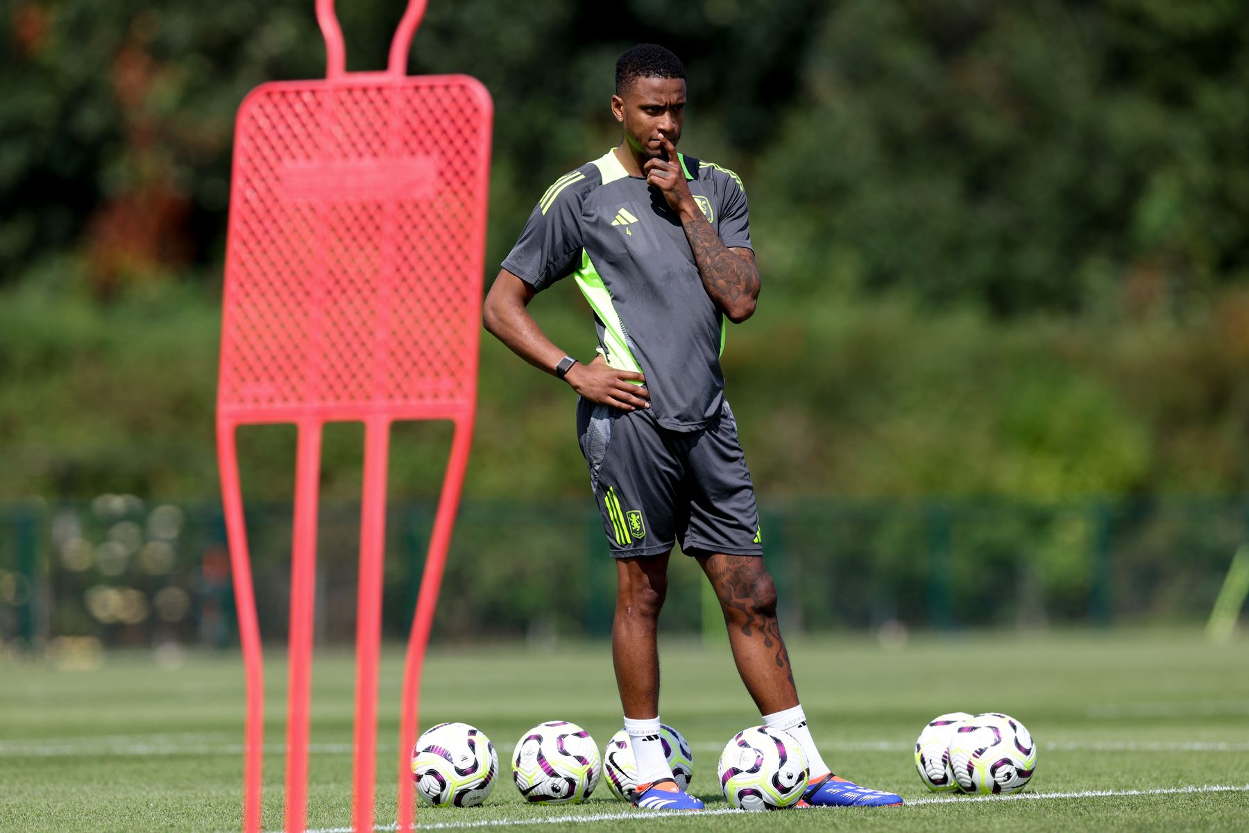 Aston Villa training pre-Arsenal